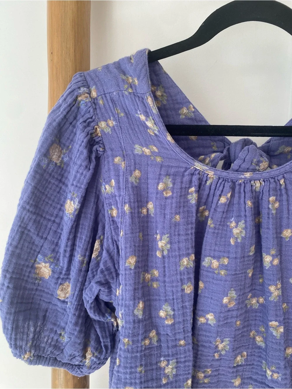 Free People Chloe Floral Printed Top Purple 100% Cotton Back Cut Out Sz Small